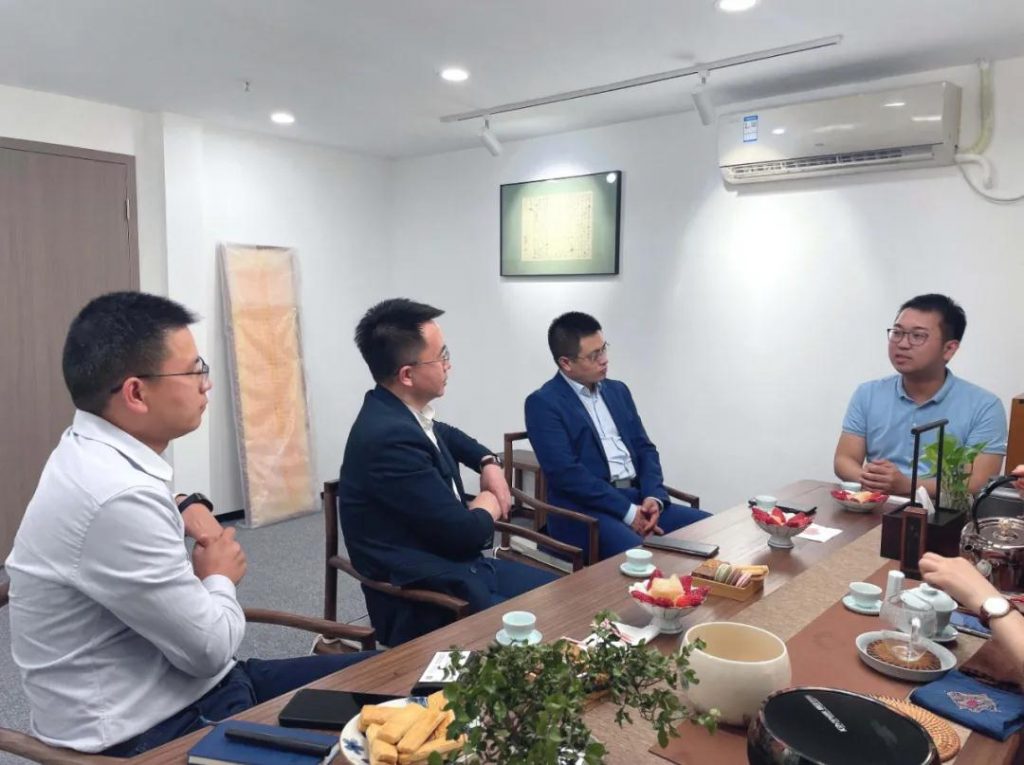 巖星之聲 | 京東方科技集團(tuán)股份有限公司副總裁原烽一行來(lái)訪深圳巖星插圖(3) 巖星之聲 | 京東方科技集團(tuán)股份有限公司副總裁原烽一行來(lái)訪深圳巖星插圖(3)