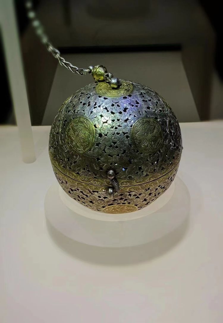 “感受大唐風(fēng)華” 深圳市金石藝術(shù)博物館赴東莞市博物館 開展館際交流活動(dòng)插圖(6) “感受大唐風(fēng)華” 深圳市金石藝術(shù)博物館赴東莞市博物館 開展館際交流活動(dòng)插圖(6)